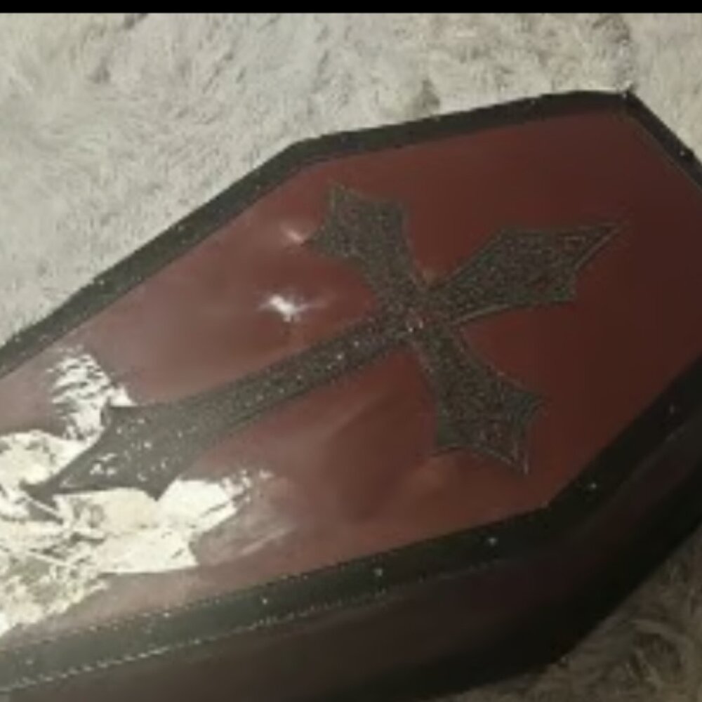 Wine dead weight coffin weekender - Picture 2 of 10